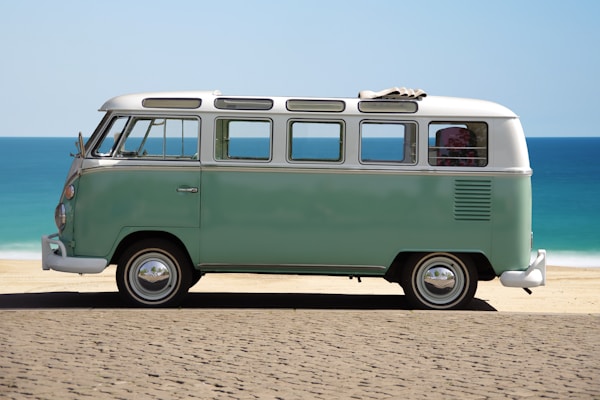Varanasi Spiritual Experience Tour - Ganga Aarti Boat Ride Holy City India